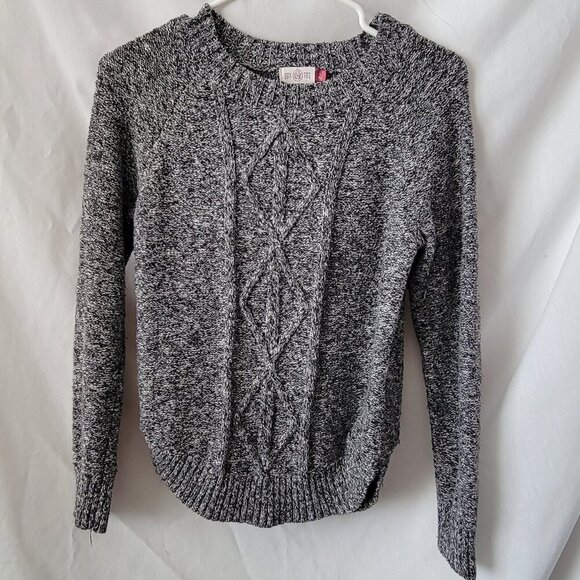 Perfectly Soft Perf. You SO Heritage Sweater Large Marled cable knit gray EUC - Picture 9 of 10
